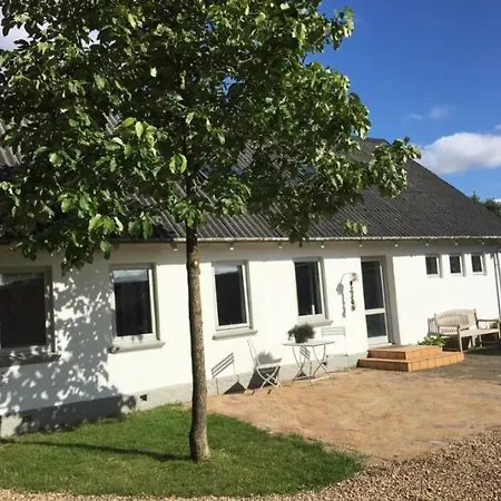 度假居 Skont Hus Pa Landet Taet Pa Billund