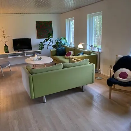 Holiday home Skont Hus Pa Landet Taet Pa Billund *