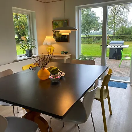 Skont Hus Pa Landet Taet Pa Billund Casa vacanze *